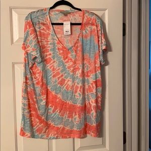 Tie-dye v-neck Tee